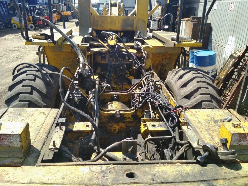 Ремонт фронтального погрузчика